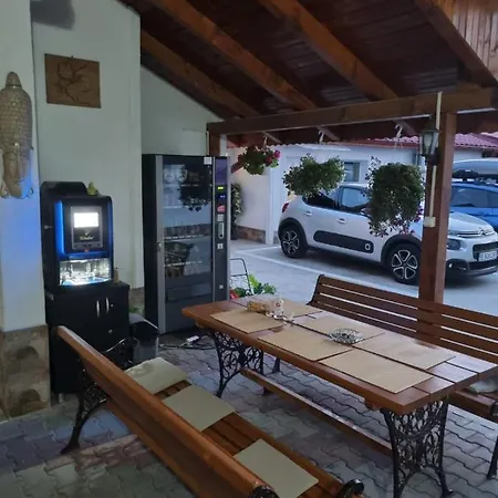 Apartment Georgiana *
